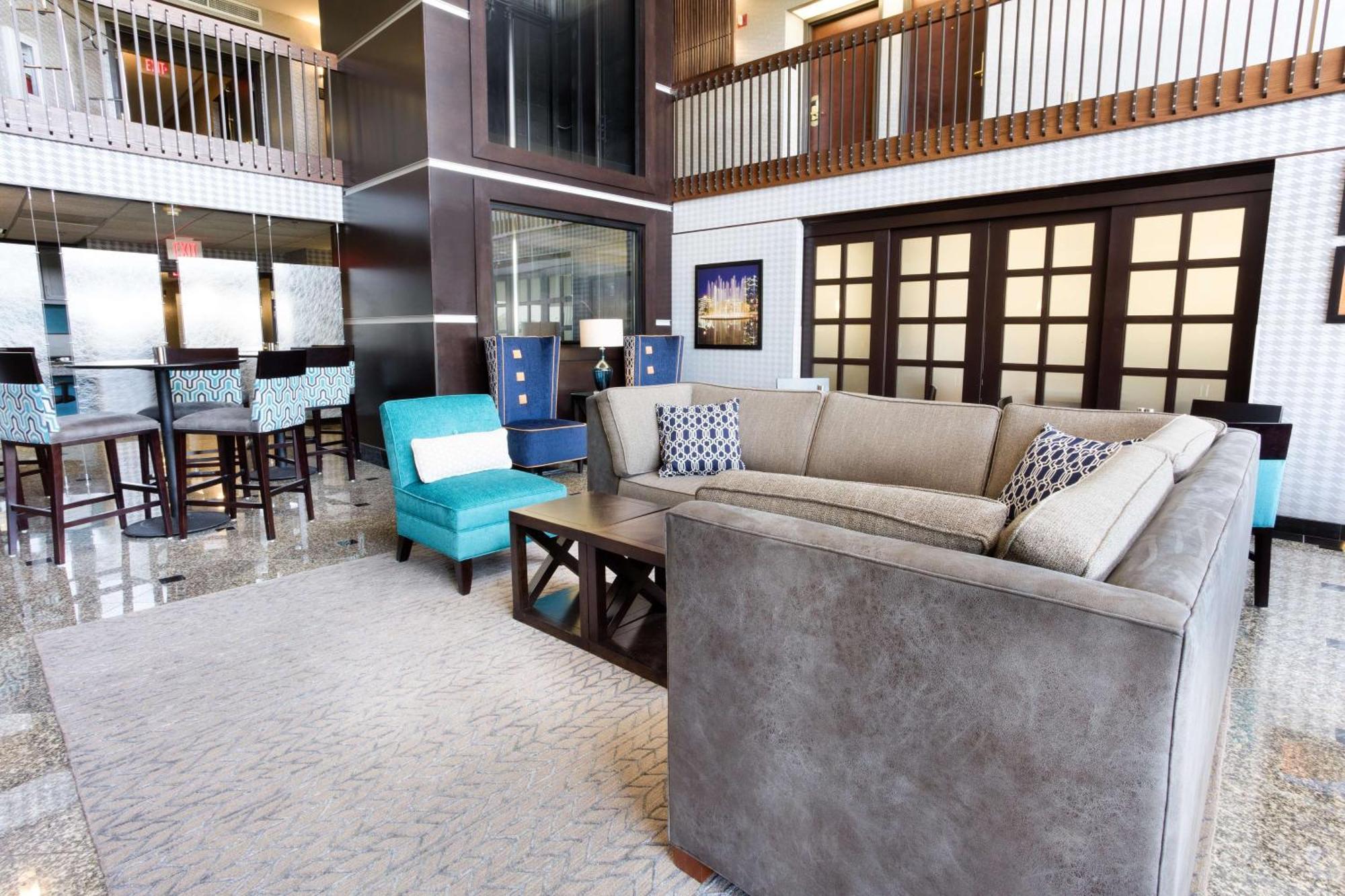 Drury Inn & Suites Kansas City Airport Eksteriør billede